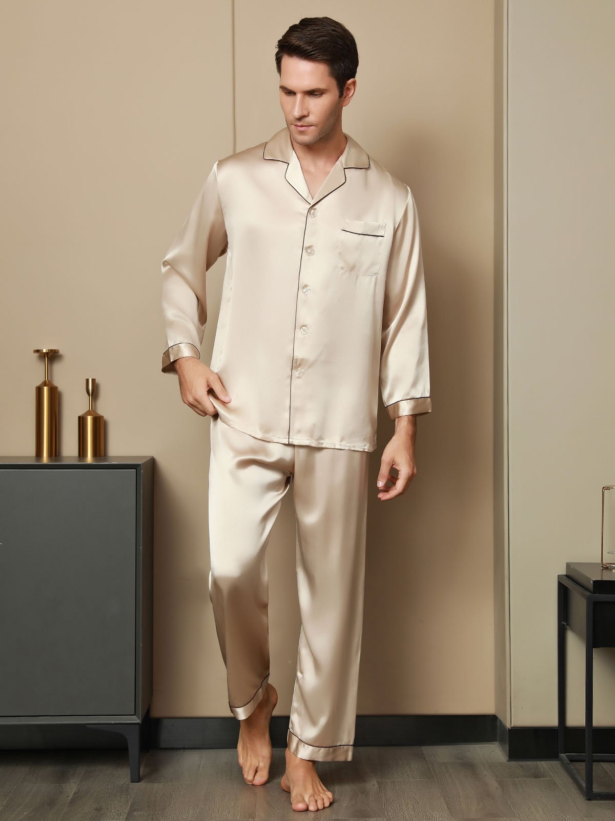 SilkSilky-DK Revers Pyjamas til Mænd Tan 007