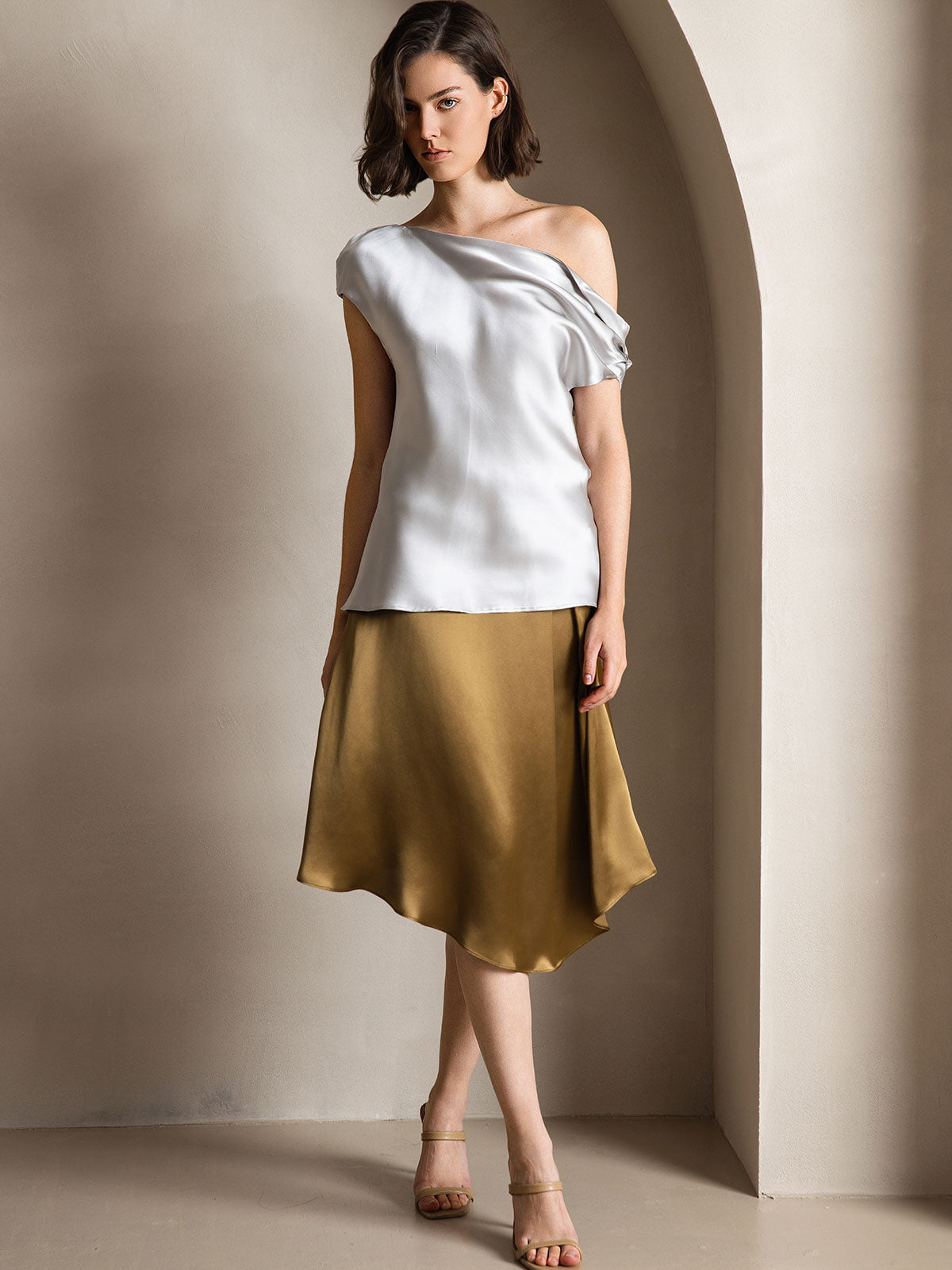 SilkSilky-DK 19Momme Silke Womens T-Shirt Lysegrå 004