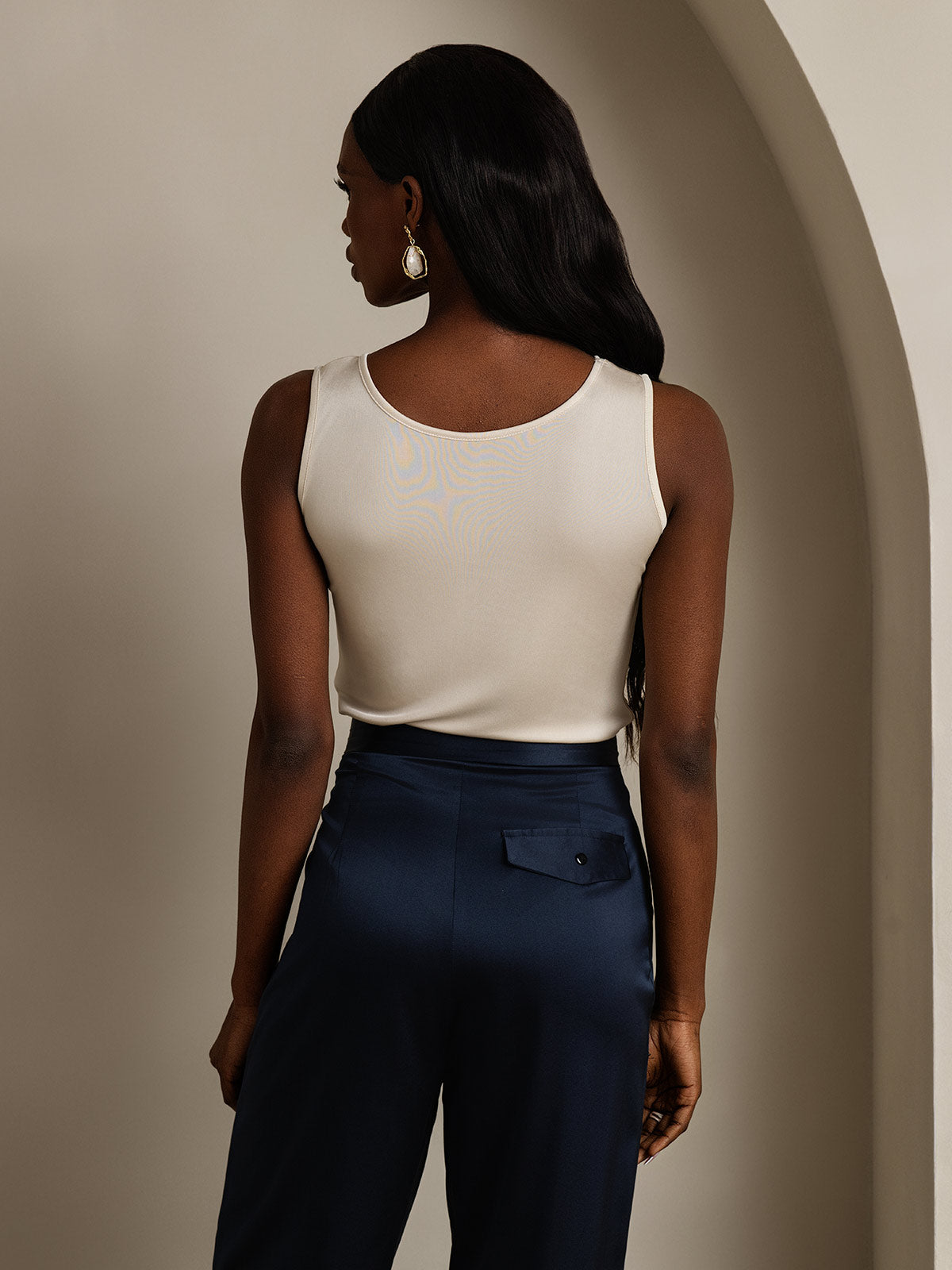 [Beige] SilkSilky-DK Silk Knitted Sleeveless Round Neck T-shirt til kvinder 002