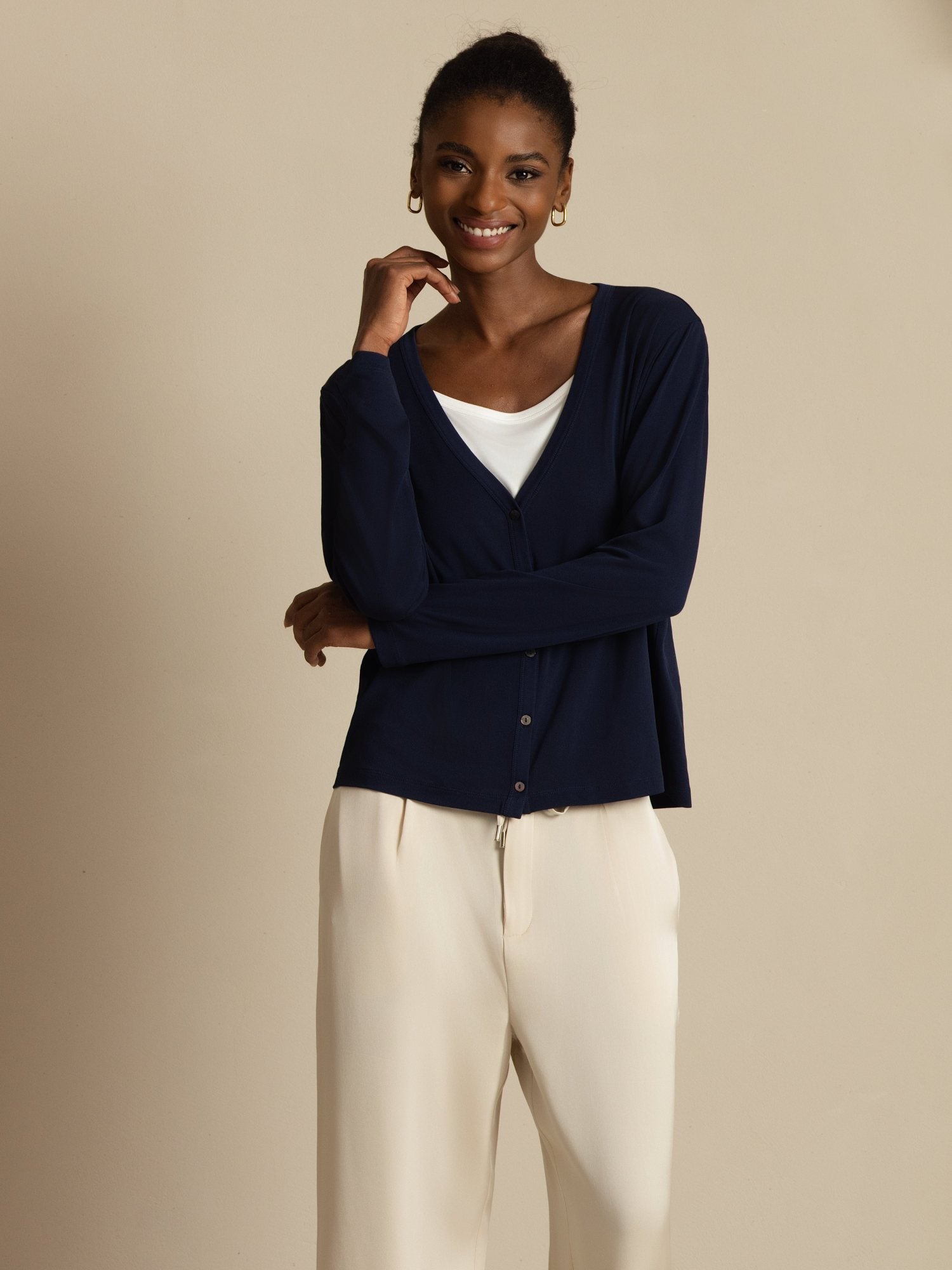 [Mørkeblå] SilkSilky-DK 19Momme Silke Langærmet V Hals Dame Cardigan 004