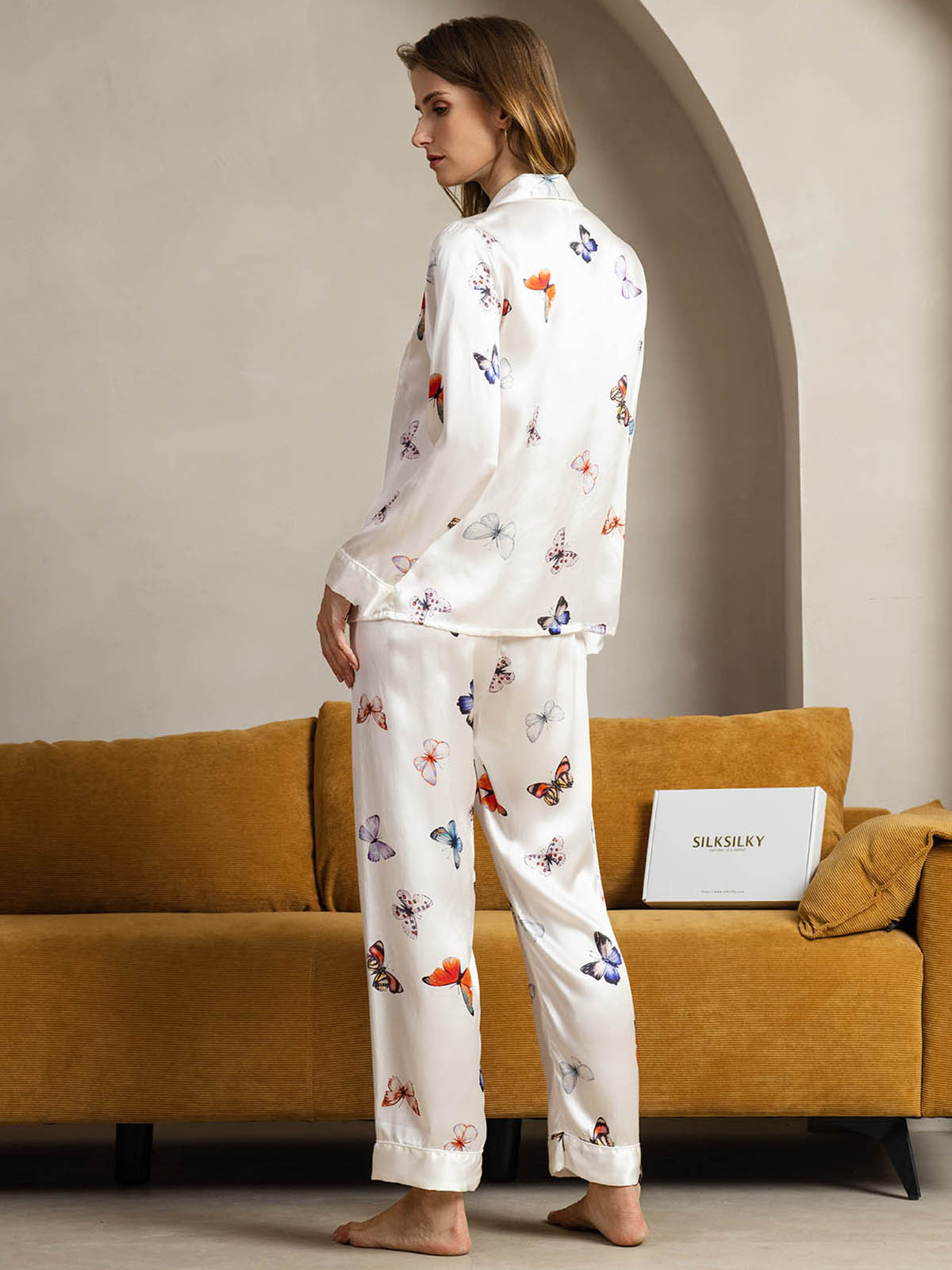 [Hvid Sommerfugl] SilkSilky-DK Womens Pajamas 002
