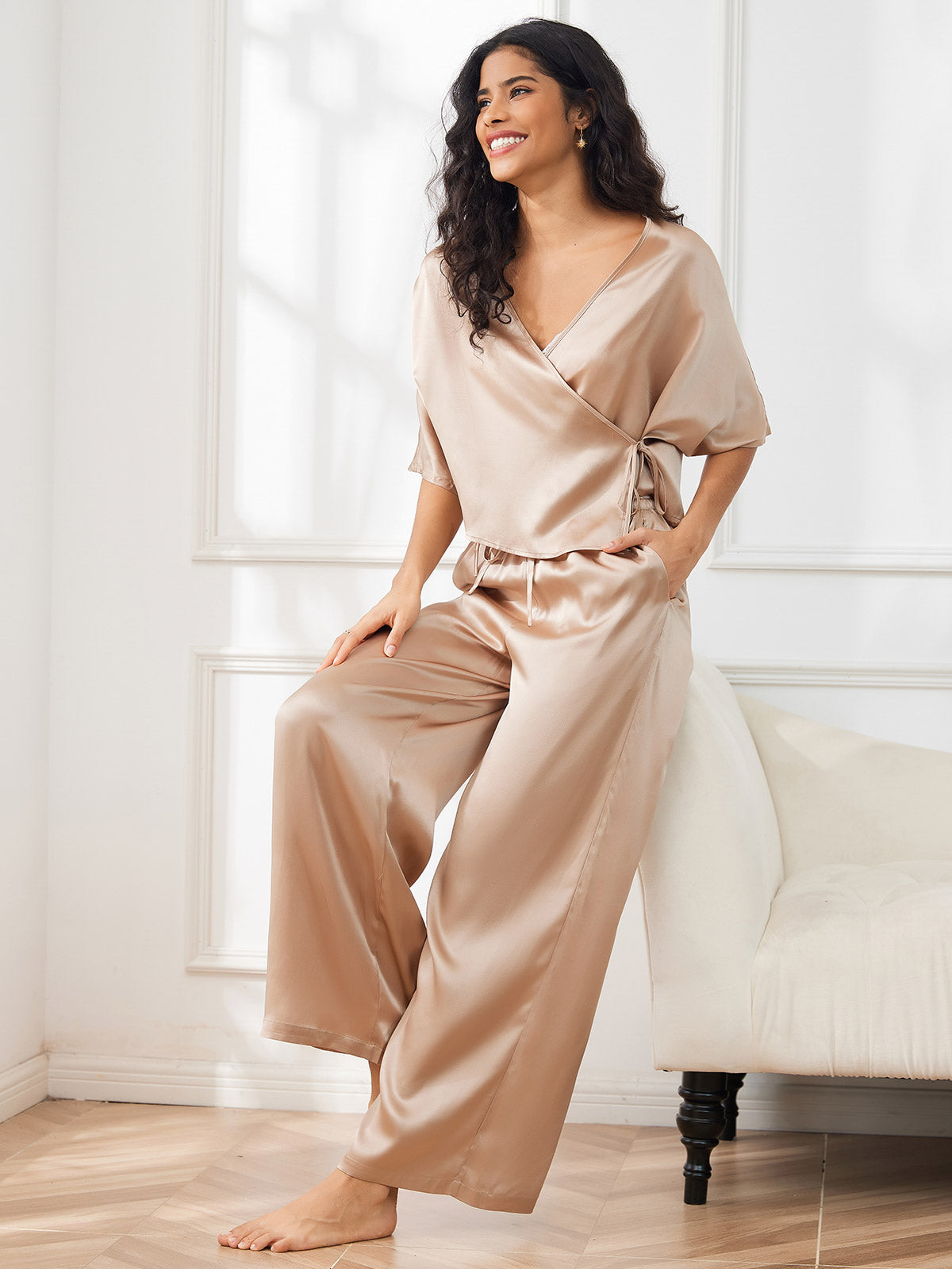 SilkSilky-DK-Pure-Silk-Half-Sleeve-Womens-Pajamas-Champagne-004