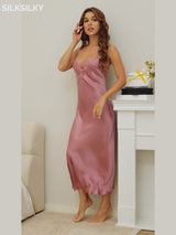 SilkSilky-DK Pure Silk Deep V Neck Natkjole-video-001