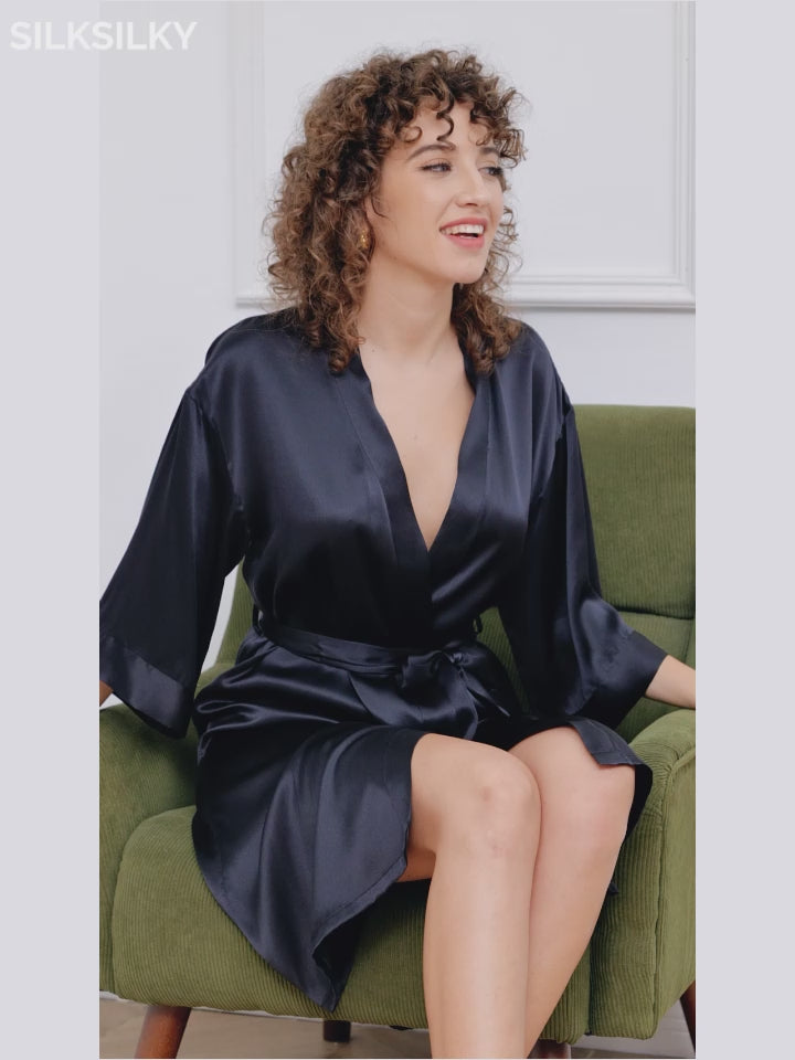 SilkSilky-DK Womens Robe video 001