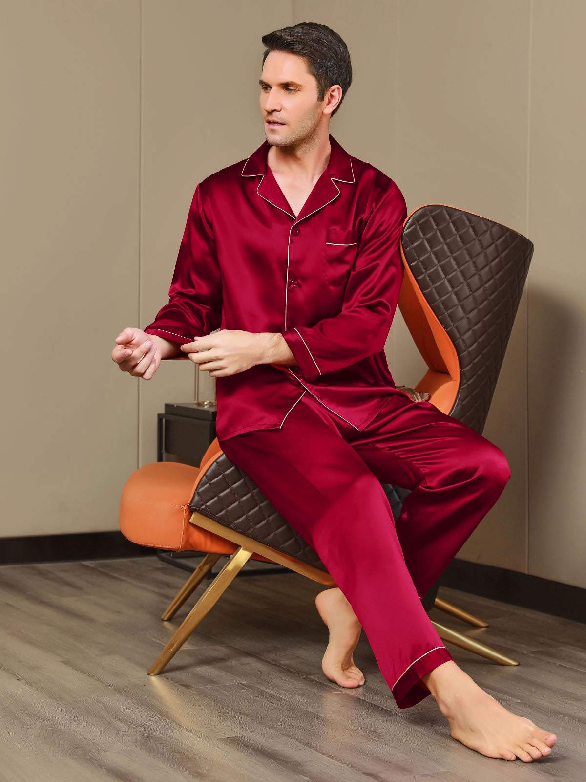 SilkSilky DK Pure Silk Long Sleeve Revers Pyjamas til Mænd Vin 007