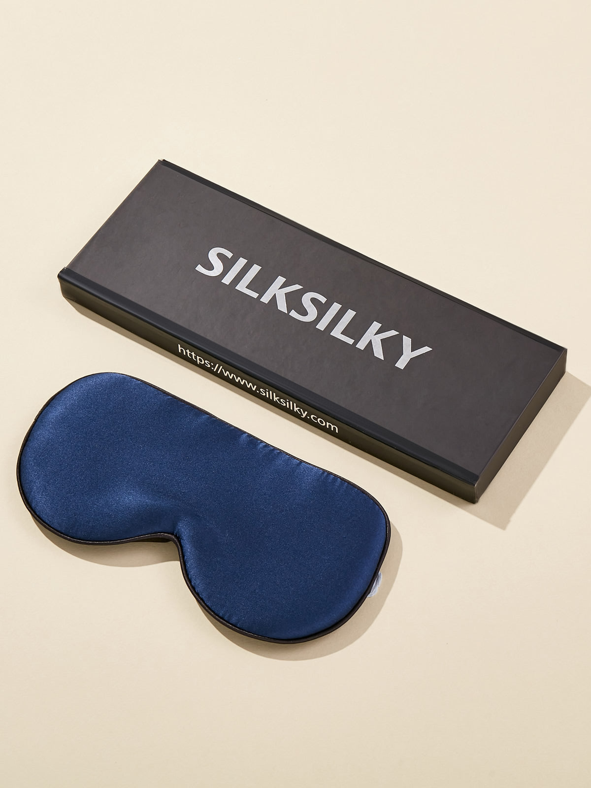 SilkSilky-DK-19Momme-Pure-Silk-Eye-Mask-Mørkeblå-002